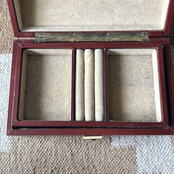 Leather Jewelry Box - Picture 4 of 8